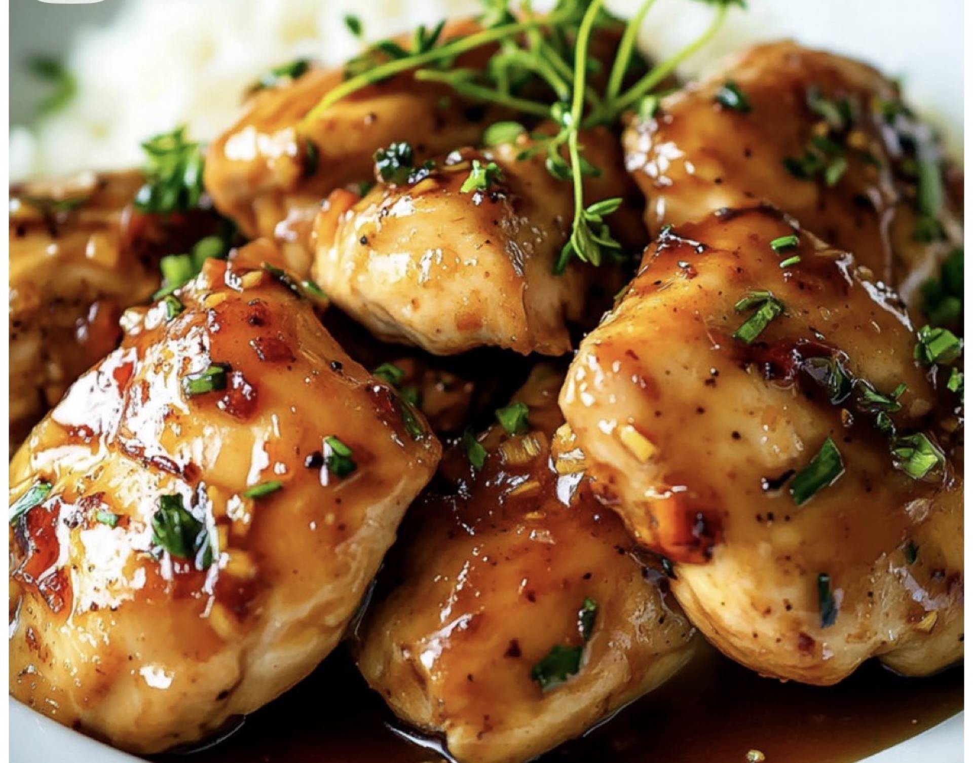 Dragon Garden – Garlic Sesame Chicken Stir-Fry